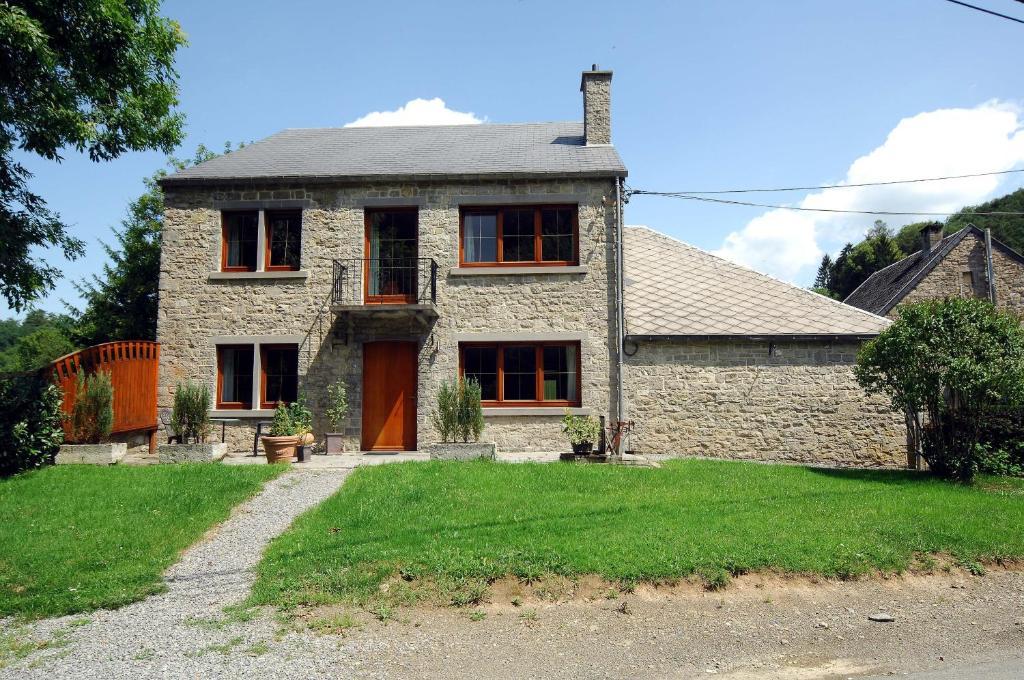 Hotel/Restaurant A La Ferme Феррьер Номер фото
